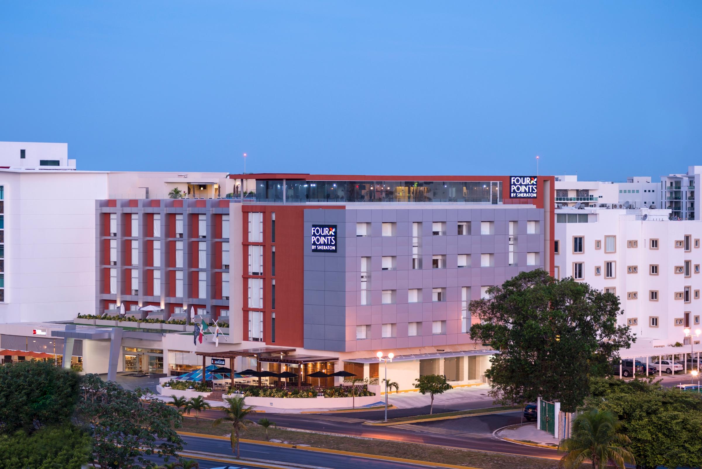 โฟร์ พอยต์ส บาย เชราตัน แคนคัน เซ็นโตร Hotel แคนคูน ภายนอก รูปภาพ